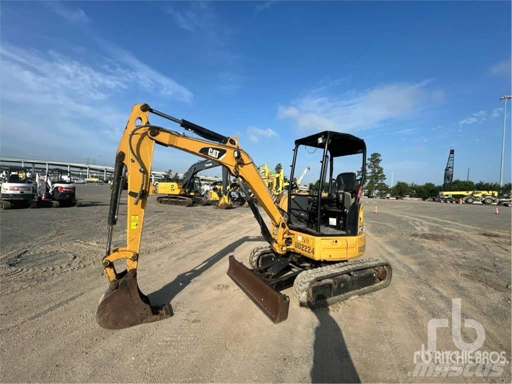 CAT 303.5E2CR حفارات صغيرة أقل من 7 طن (حفارات صغيرة)