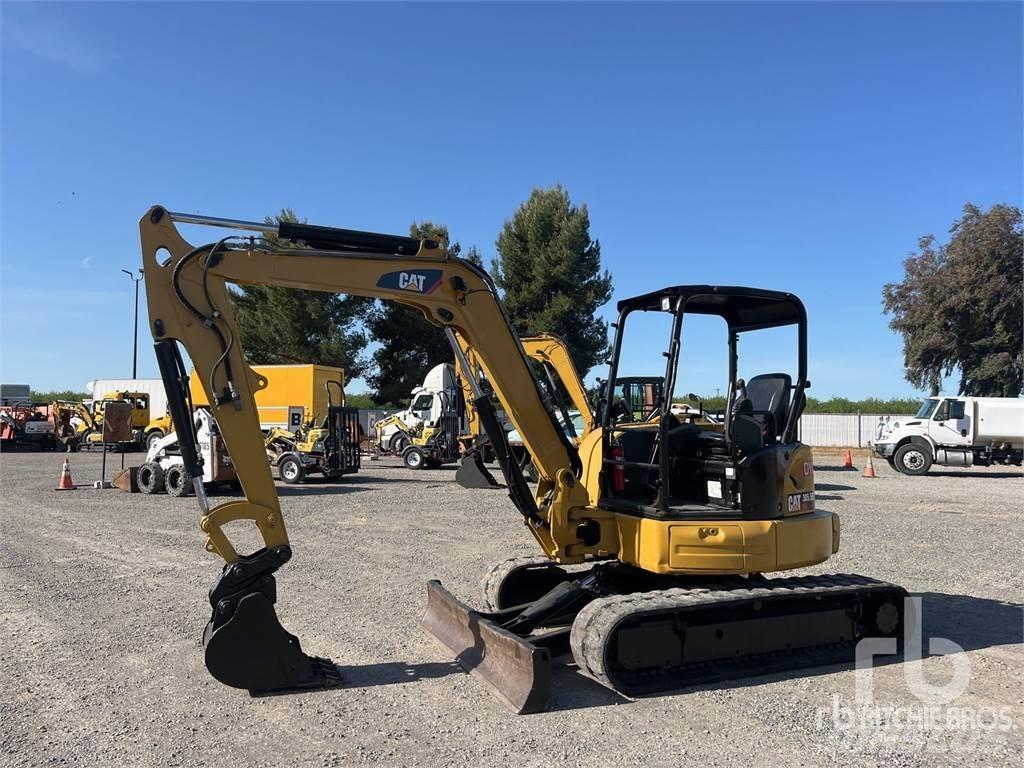 CAT 305.5E2 حفارات صغيرة أقل من 7 طن (حفارات صغيرة)