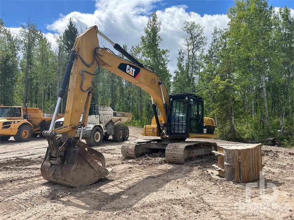 CAT 320 DL حفارات زحافة
