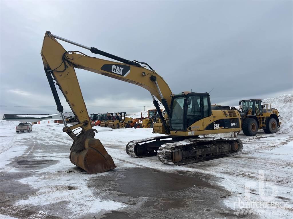 CAT 324DL حفارات زحافة