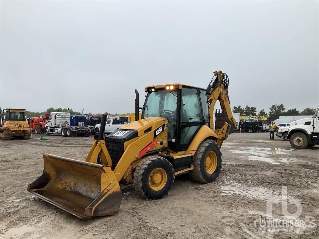 CAT 420F لوادر ذات جرافات عكسية