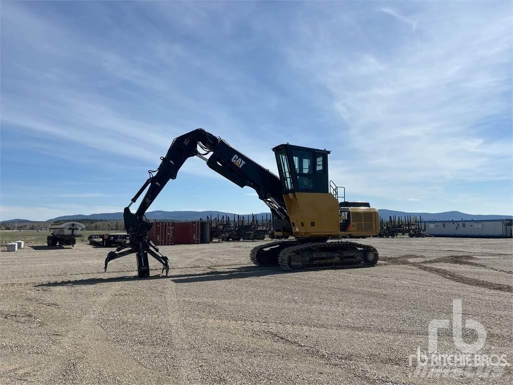 CAT 568LL لوادر بذراع مفصلي