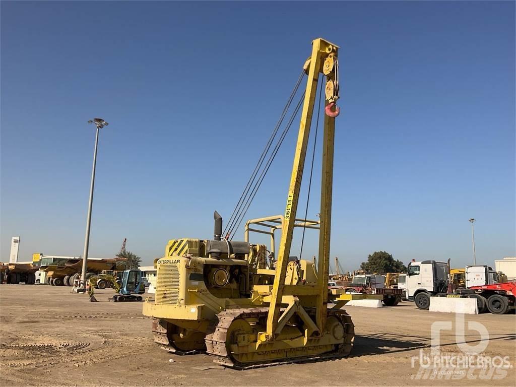 CAT 572E رافعات مد أنابيب