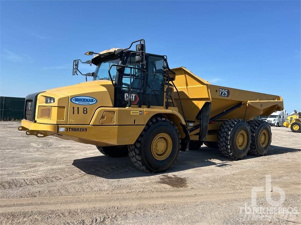 CAT 725 ساحبات مفصلية