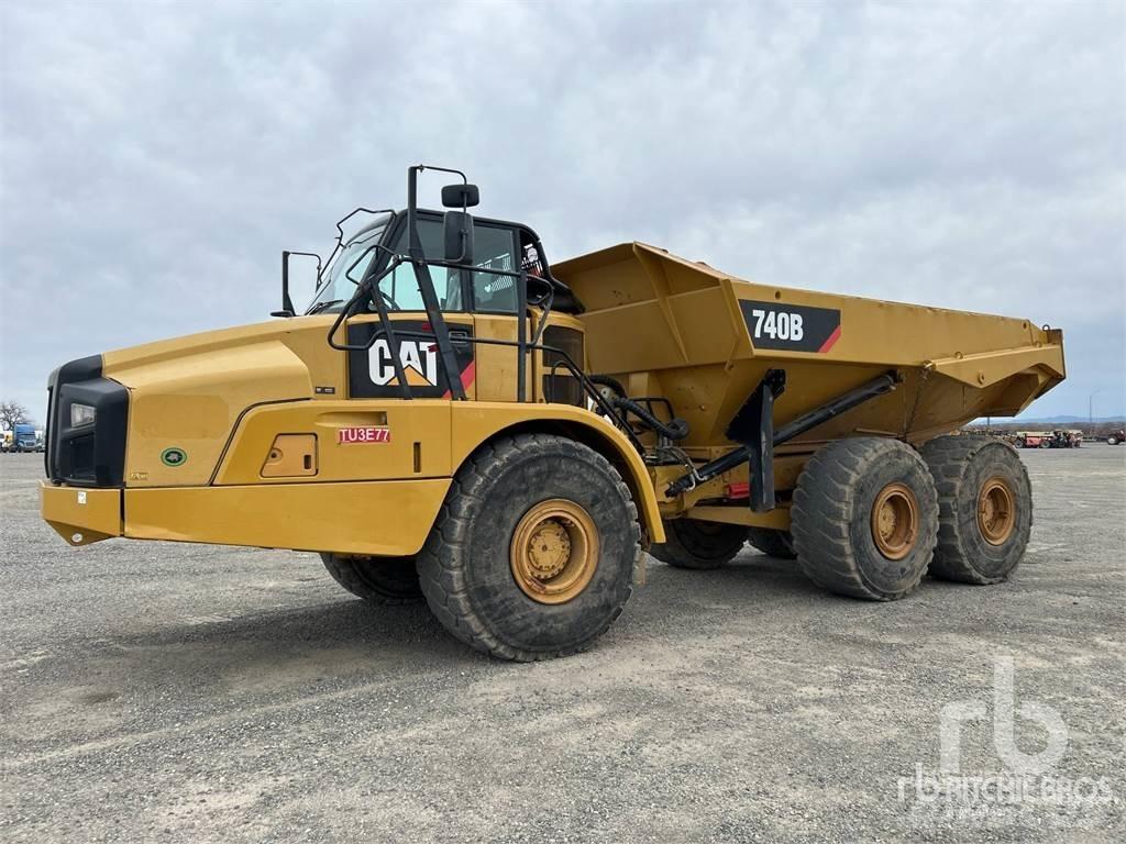 CAT 740B ساحبات مفصلية