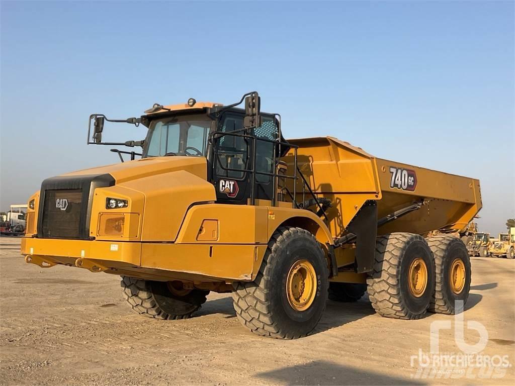 CAT 740GC ساحبات مفصلية