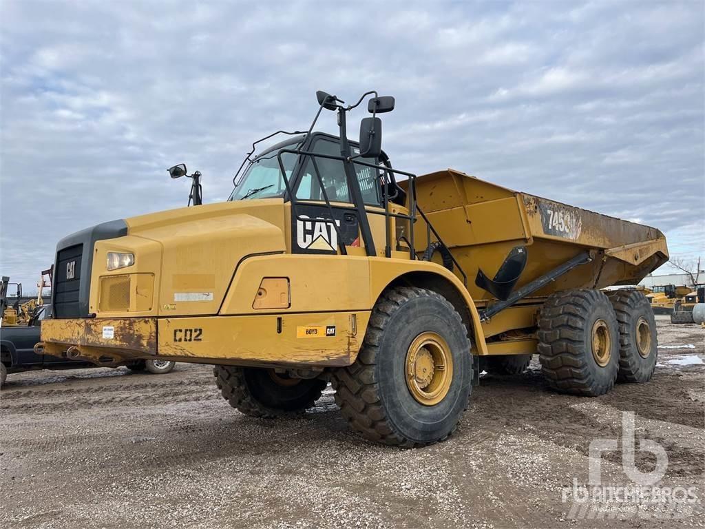 CAT 745C ساحبات مفصلية