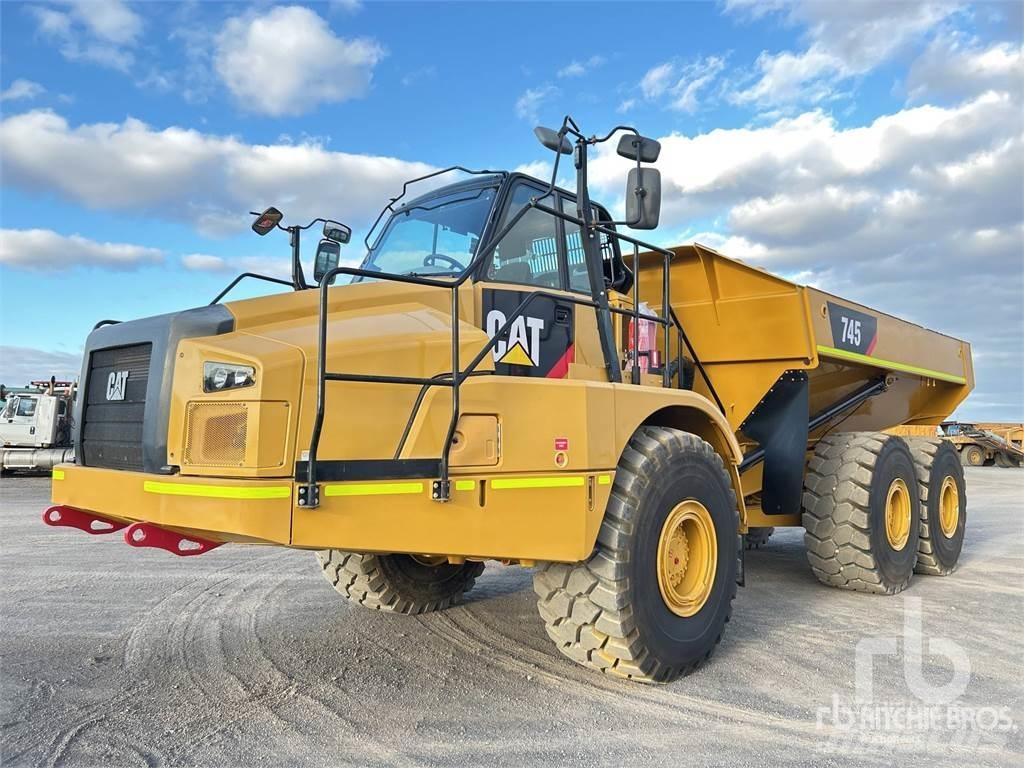 CAT 745C ساحبات مفصلية