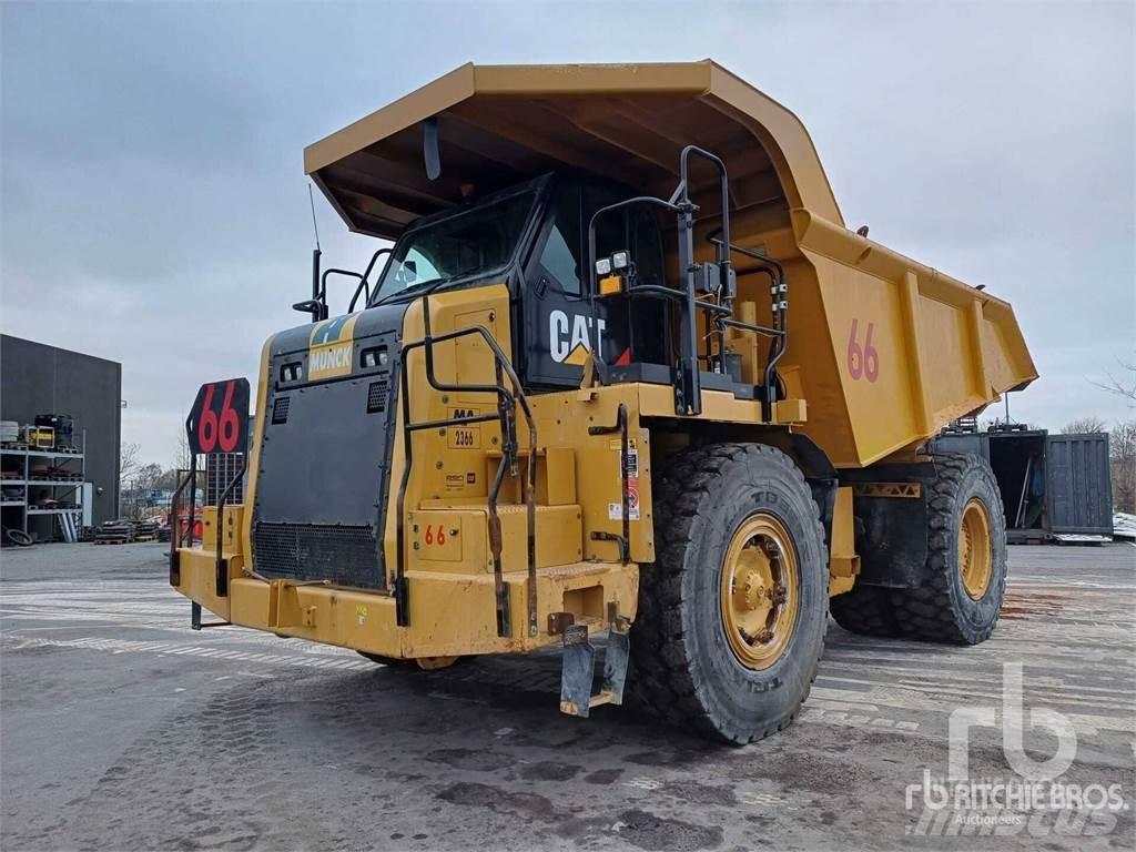 CAT 772G شاحنات المخلفات الصلبة