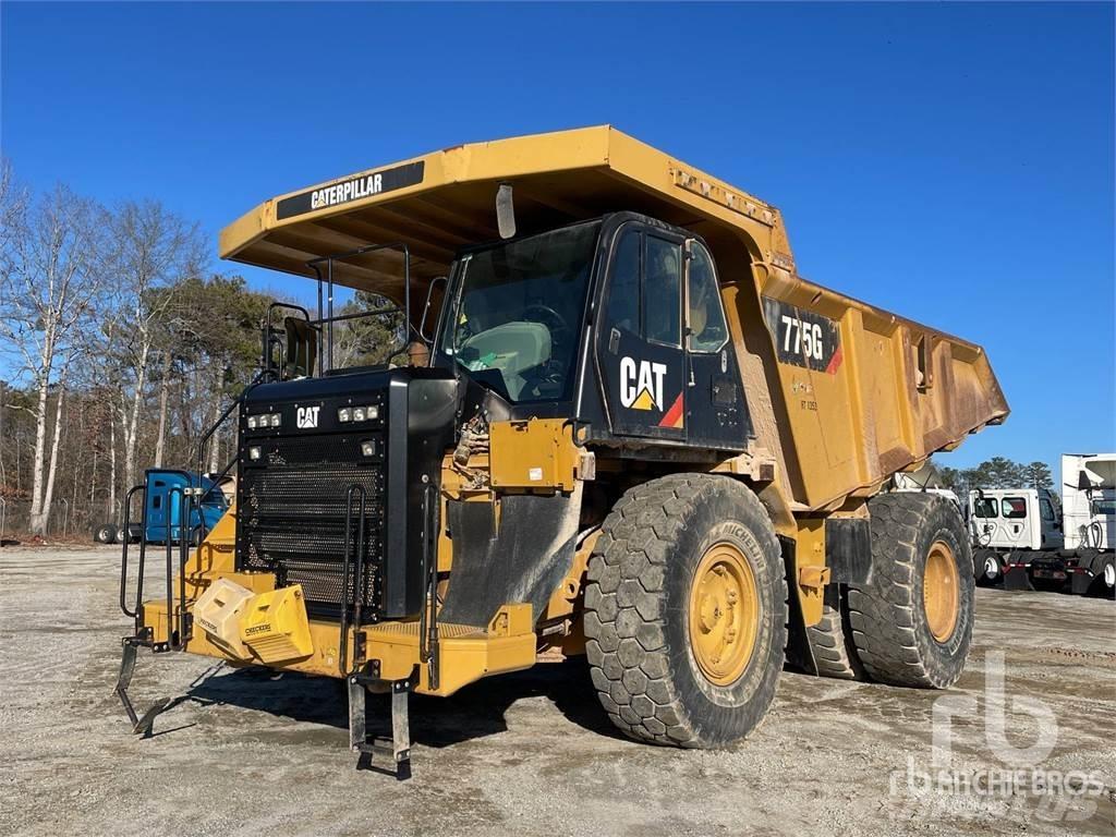 CAT 775G شاحنات المخلفات الصلبة