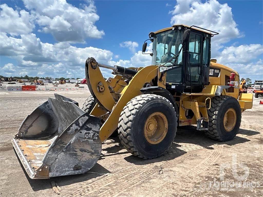 CAT 938 K لوادر بعجل