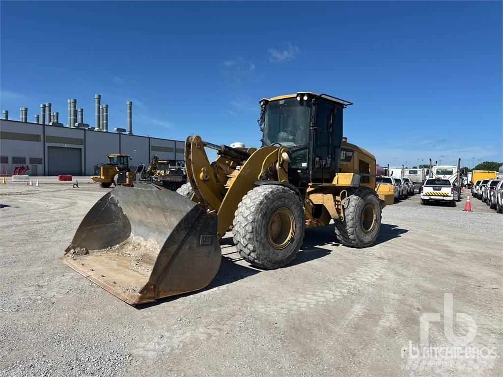 CAT 938M لوادر بعجل