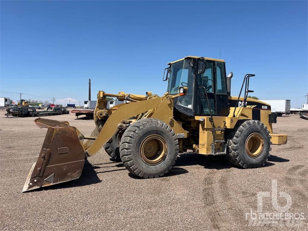 CAT 950G لوادر بعجل