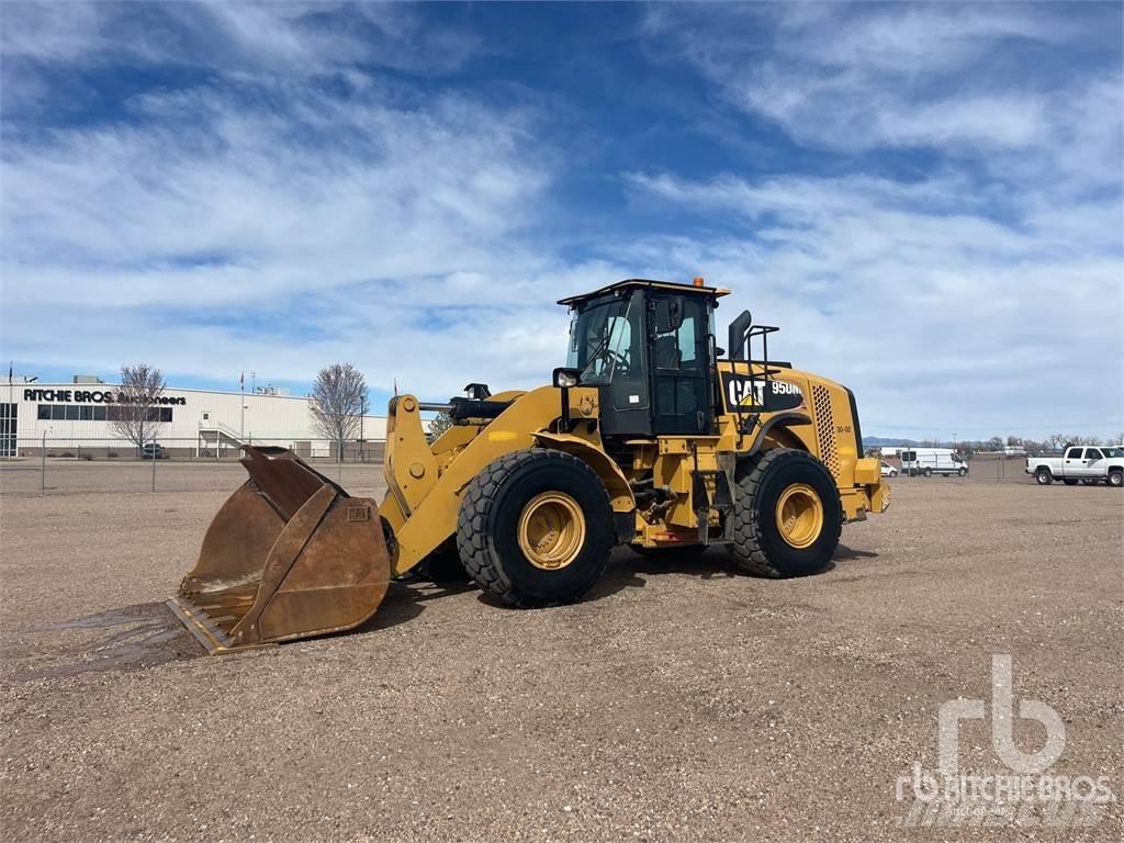 CAT 950M لوادر بعجل