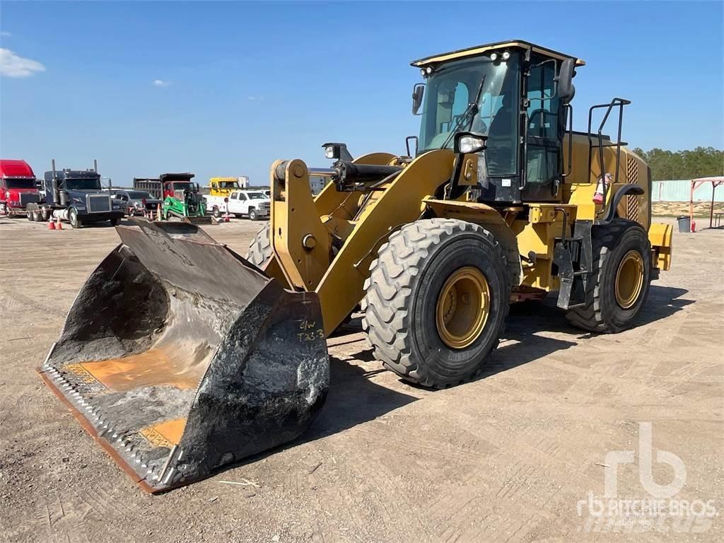 CAT 950M لوادر بعجل