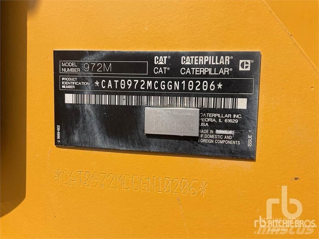 CAT 972M لوادر بعجل