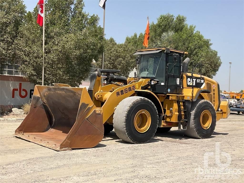 CAT 972M لوادر بعجل