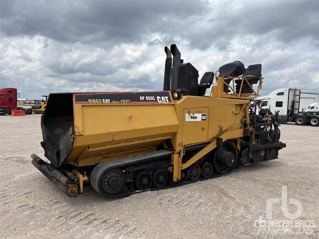 CAT AP-655C معدات السفلتة
