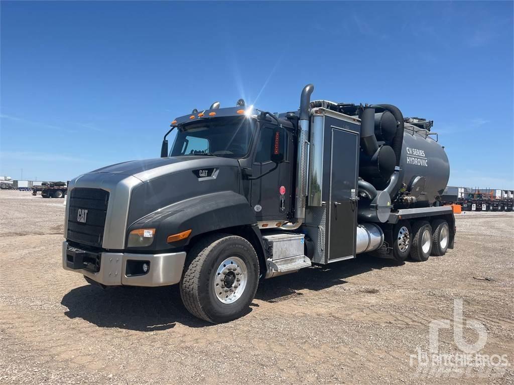 CAT CT660 شاحنات مزدوجة / خلخلة