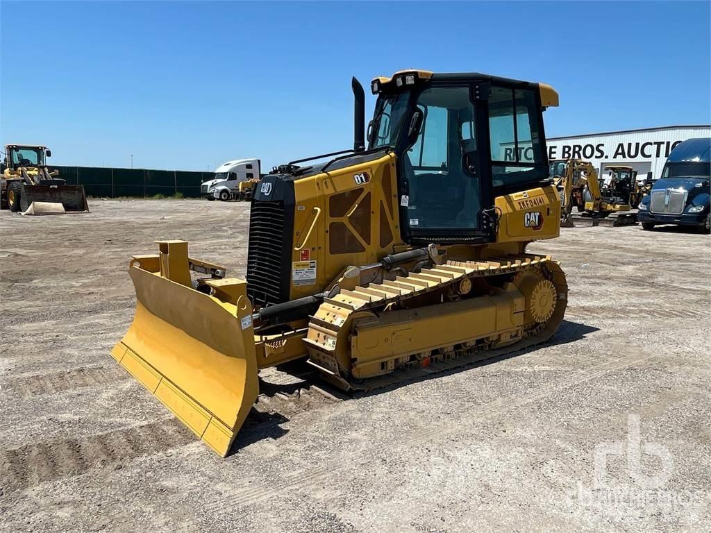 CAT D1 بلدوزرات مجنزرة