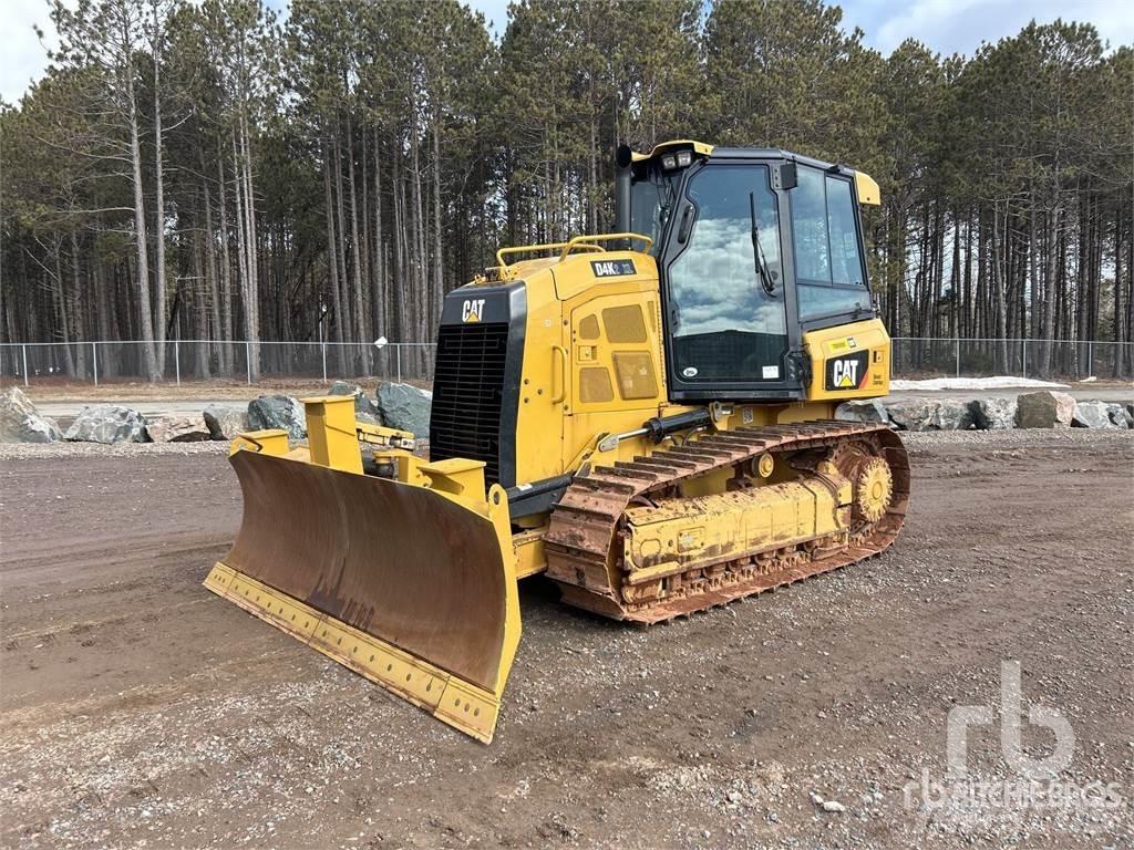 CAT D4K2XL بلدوزرات مجنزرة