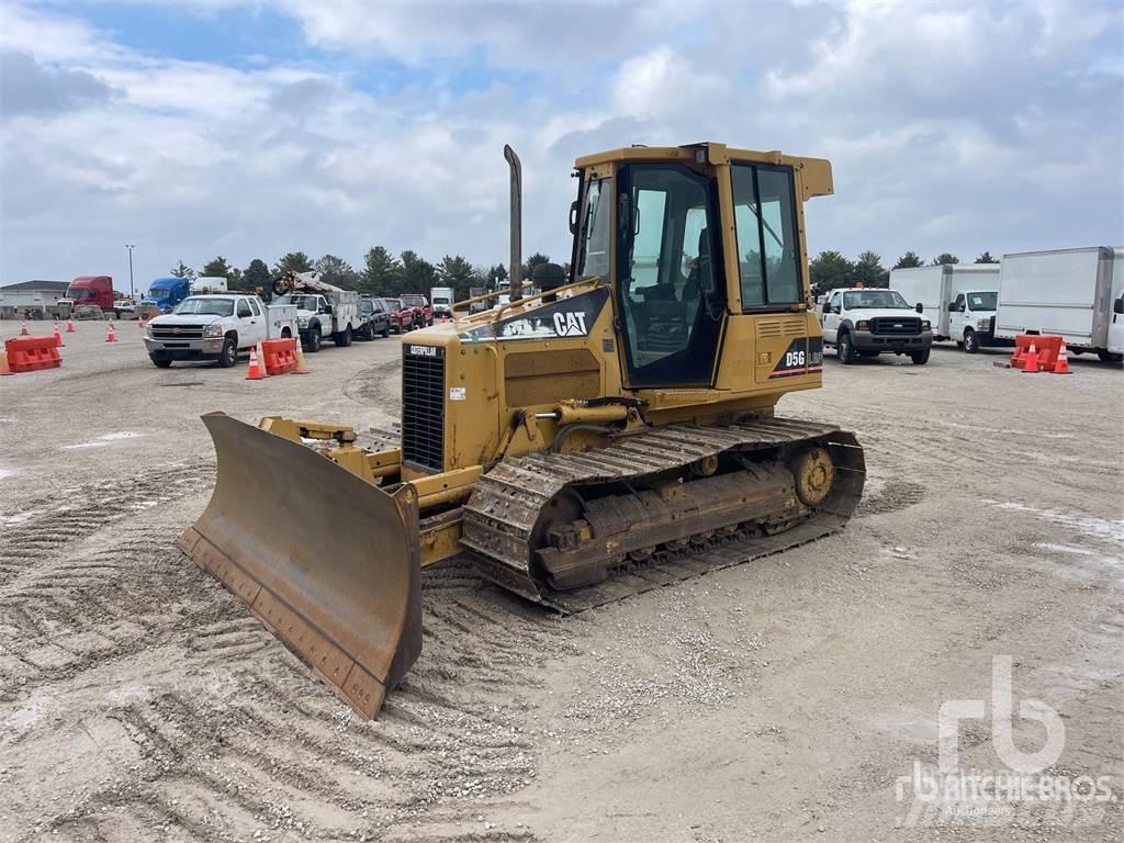 CAT D5G LGP بلدوزرات مجنزرة