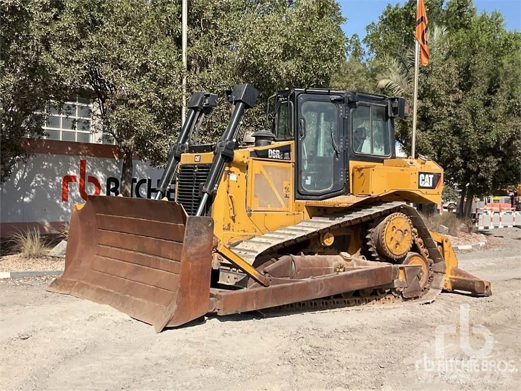 CAT D6R2XL بلدوزرات مجنزرة