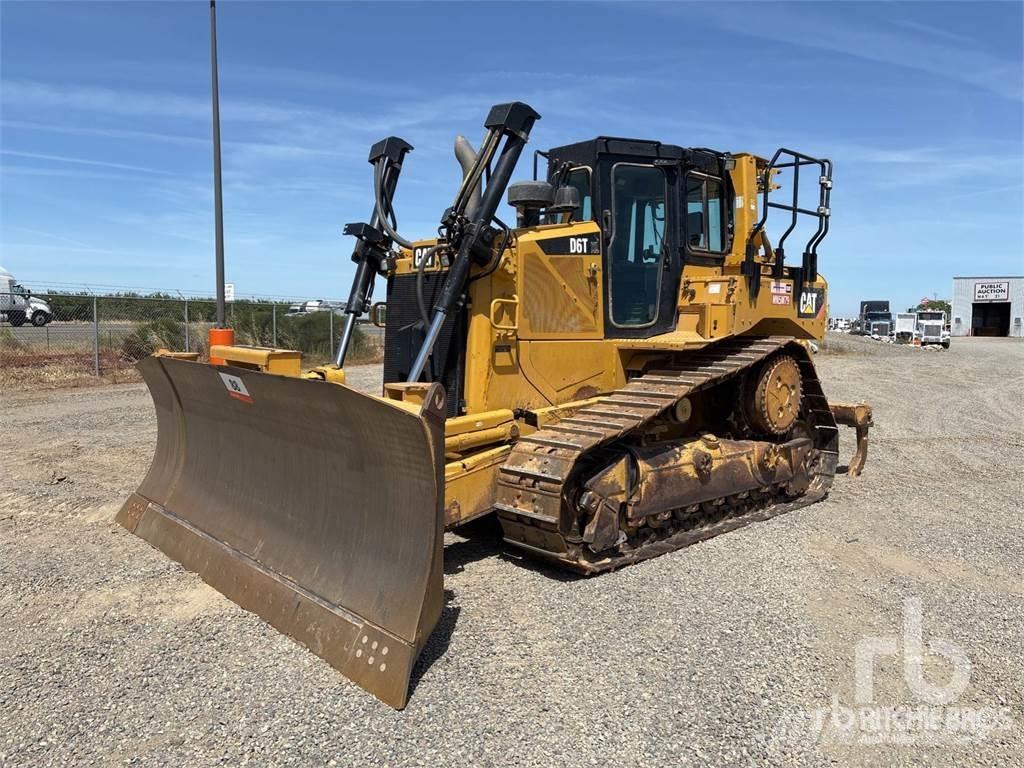 CAT D6T XL بلدوزرات مجنزرة