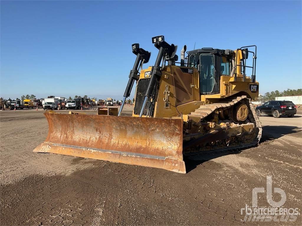 CAT D8T بلدوزرات مجنزرة