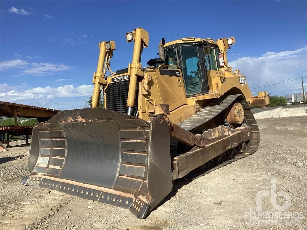 CAT D8T بلدوزرات مجنزرة