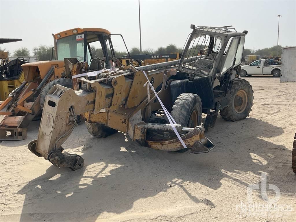 CAT TH580B مناولات متداخلة