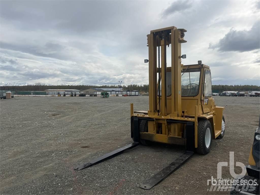 CAT V180 شاحنات الديزل