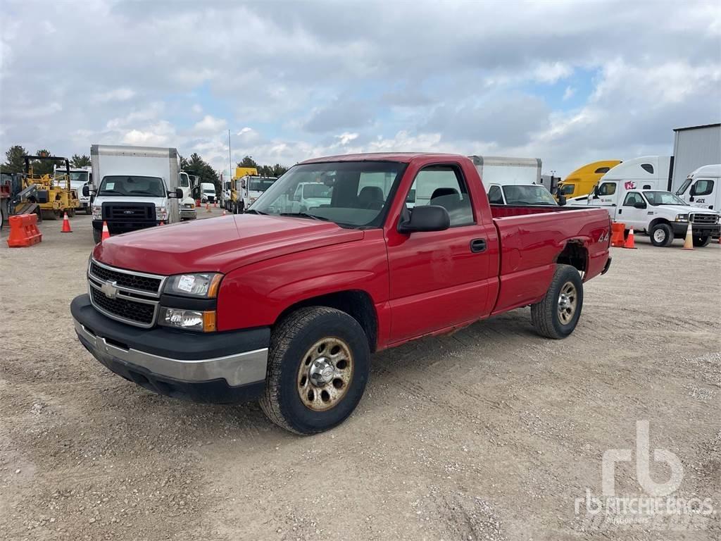 Chevrolet 1500 شاحنات خفيفة/مفصلية الجوانب