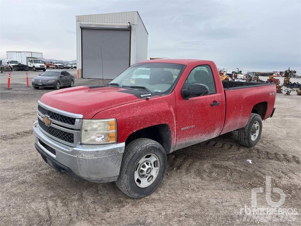 Chevrolet 2500 شاحنات خفيفة/مفصلية الجوانب