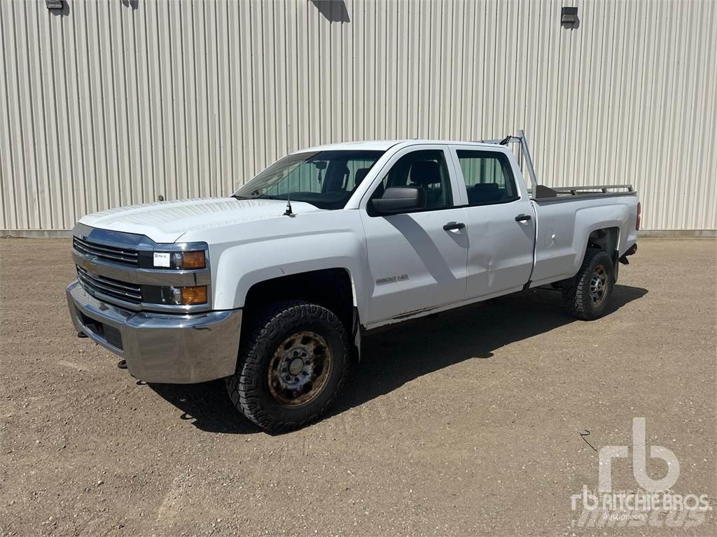 Chevrolet 2500 شاحنات خفيفة/مفصلية الجوانب