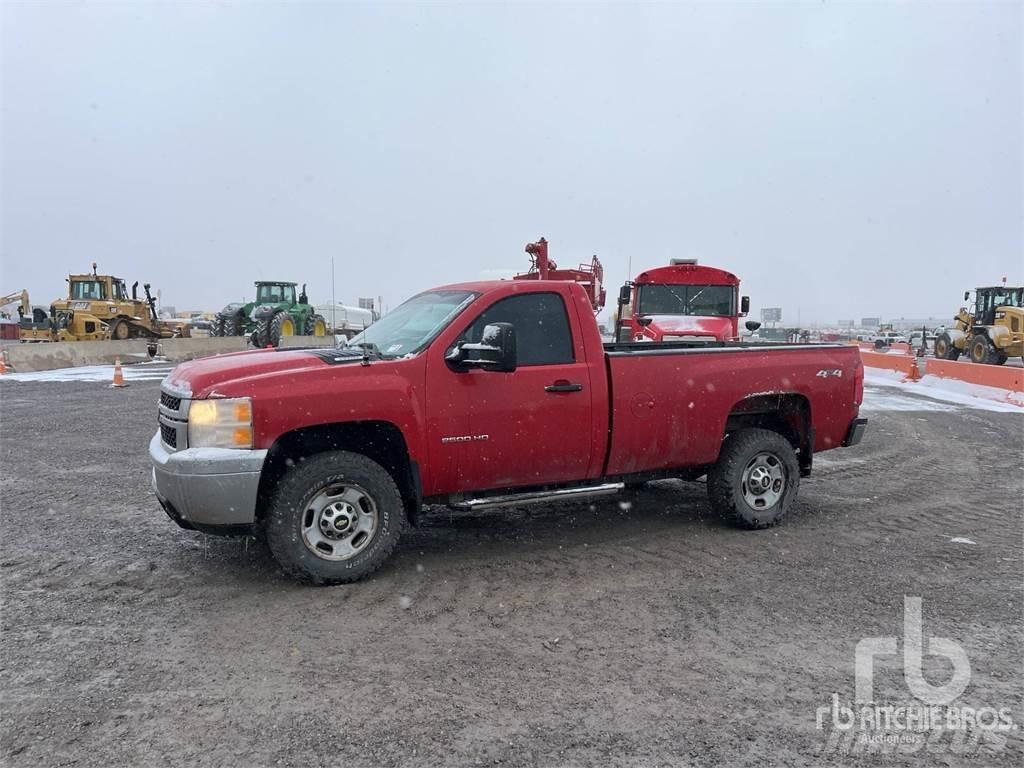 Chevrolet C2500 شاحنات خفيفة/مفصلية الجوانب