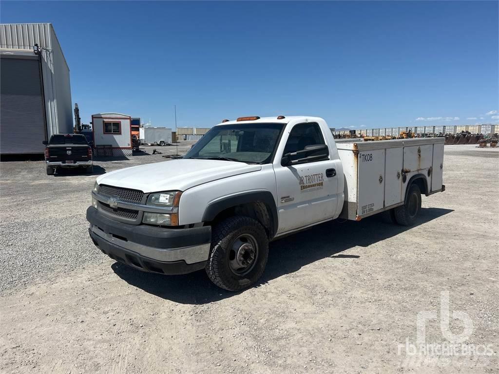 Chevrolet C3500 شاحنات خفيفة/مفصلية الجوانب
