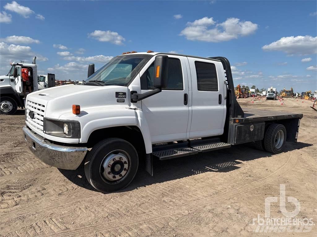 Chevrolet C4500 شاحنات مسطحة/مفصلية الجوانب