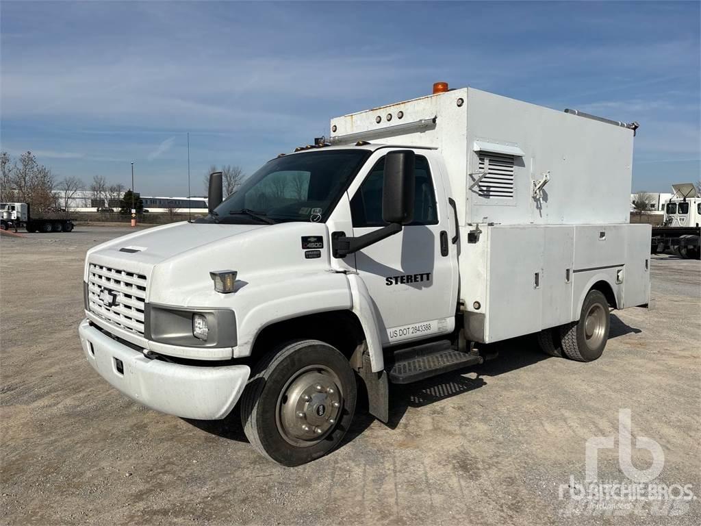 Chevrolet C4500 شاحنات ذات صهاريج