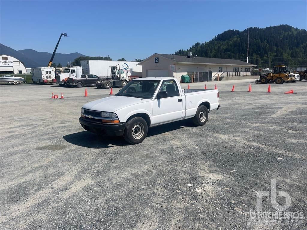 Chevrolet S10 شاحنات خفيفة/مفصلية الجوانب