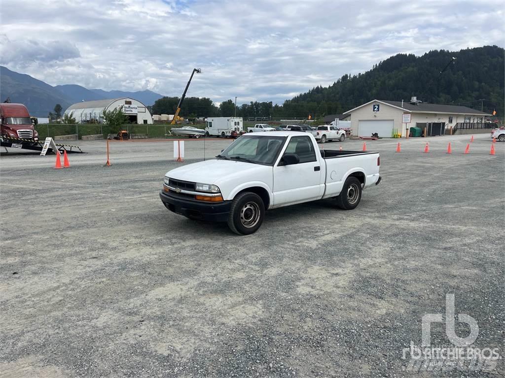 Chevrolet S10 شاحنات خفيفة/مفصلية الجوانب