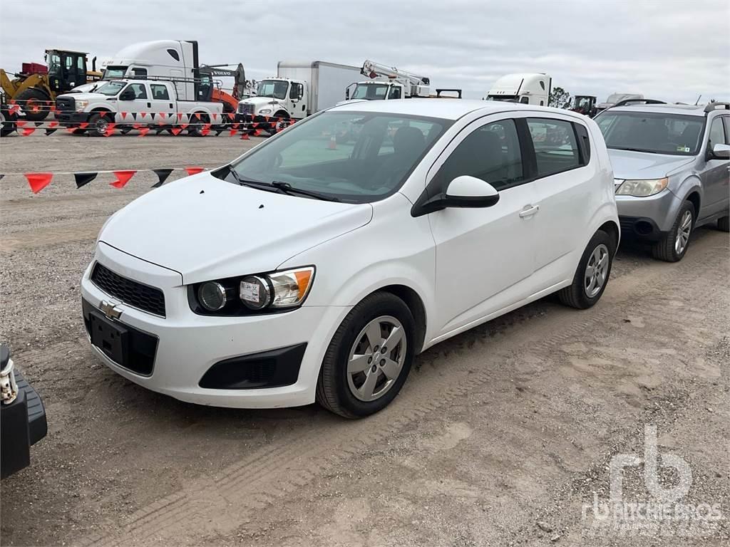 Chevrolet SONIC سيارات