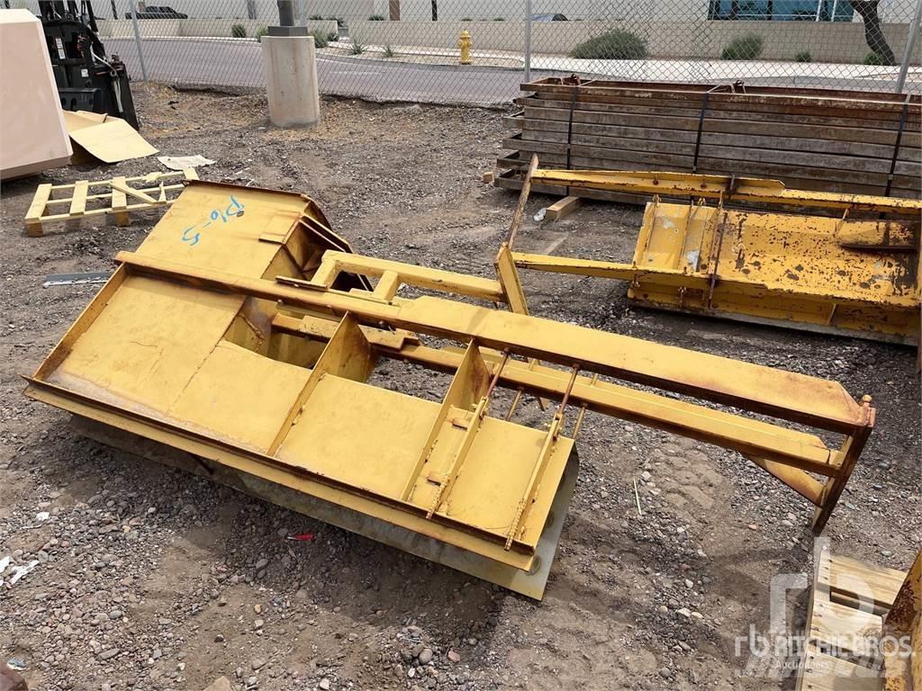  Concrete Mold ملحقات خرسانة