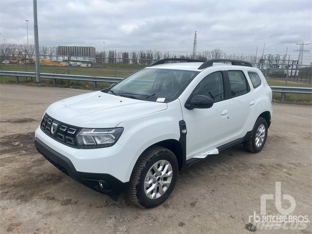 Dacia DUSTER شاحنات خفيفة/مفصلية الجوانب