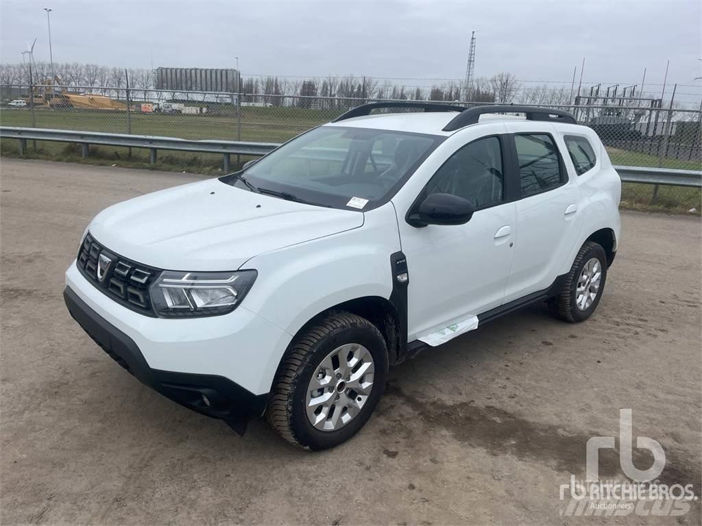 Dacia DUSTER شاحنات خفيفة/مفصلية الجوانب