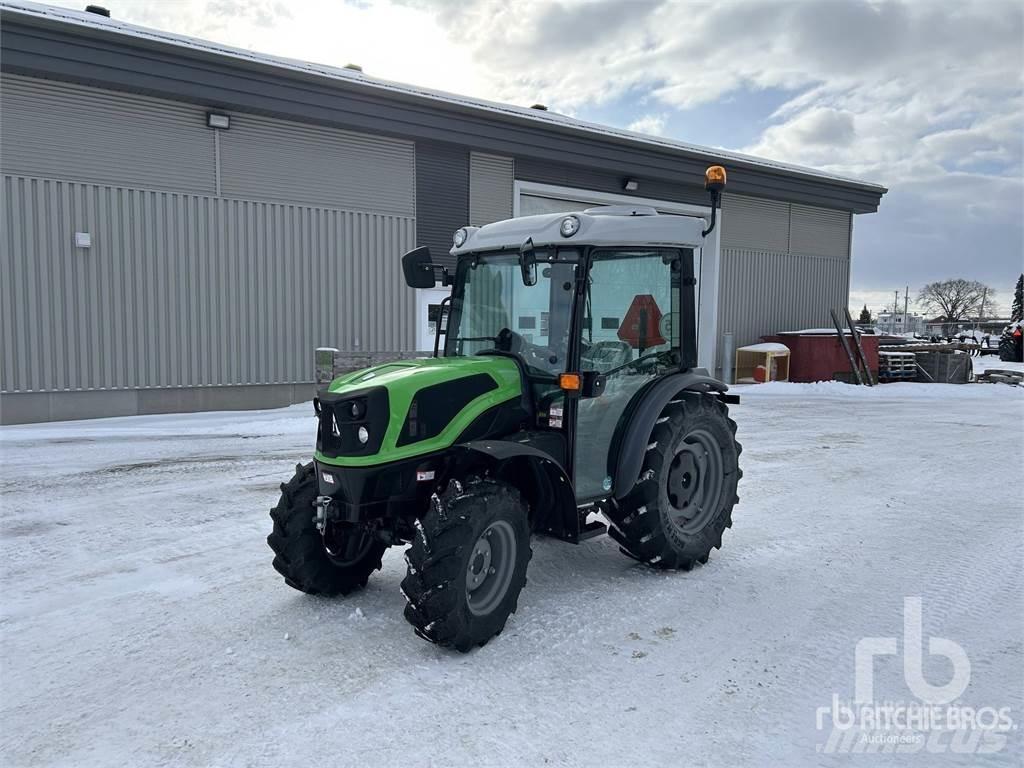Deutz-Fahr 3060 جرارات مدمجة