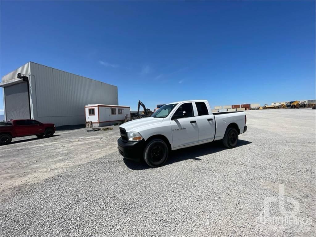 Dodge 1500 شاحنات خفيفة/مفصلية الجوانب