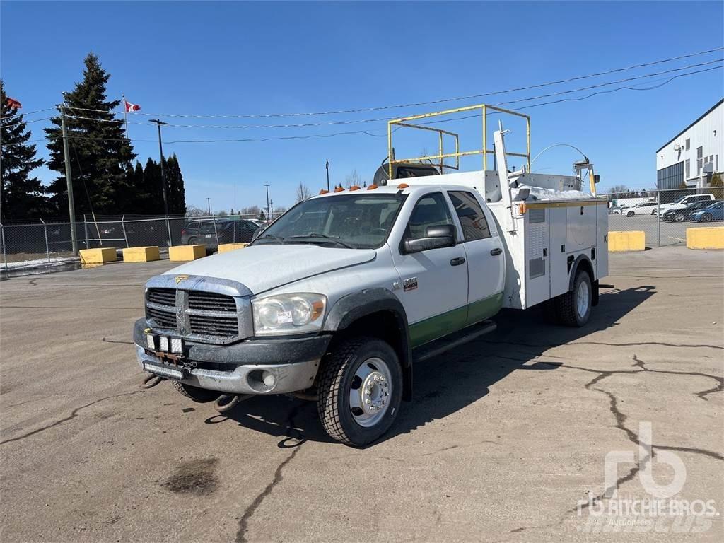 Dodge RAM 5500 مركبات الأغراض العامة