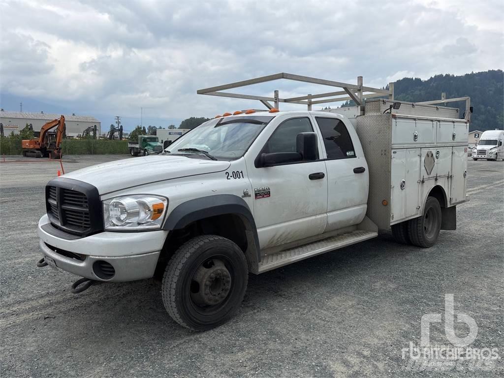 Dodge RAM 5500 مركبات الأغراض العامة
