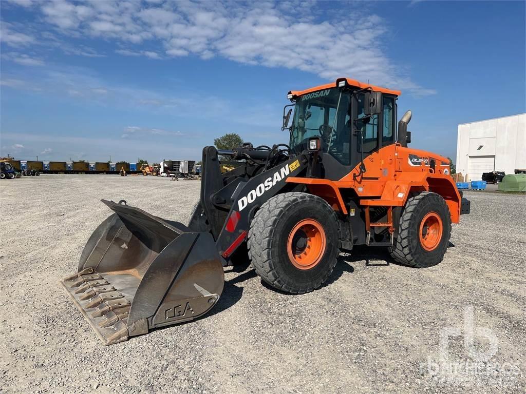 Doosan DL-250-5 لوادر بعجل